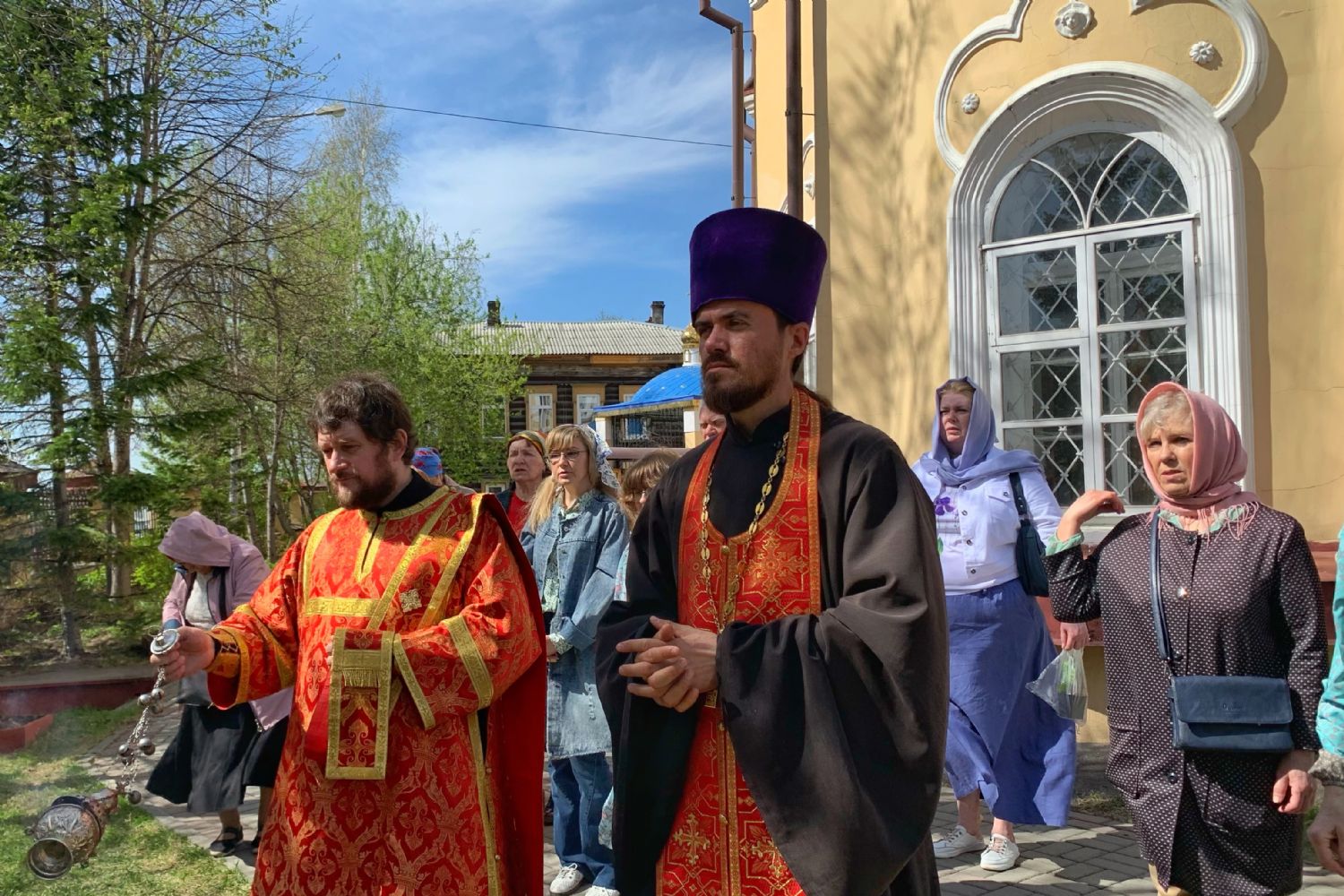 Радоница - Пасха для усопших