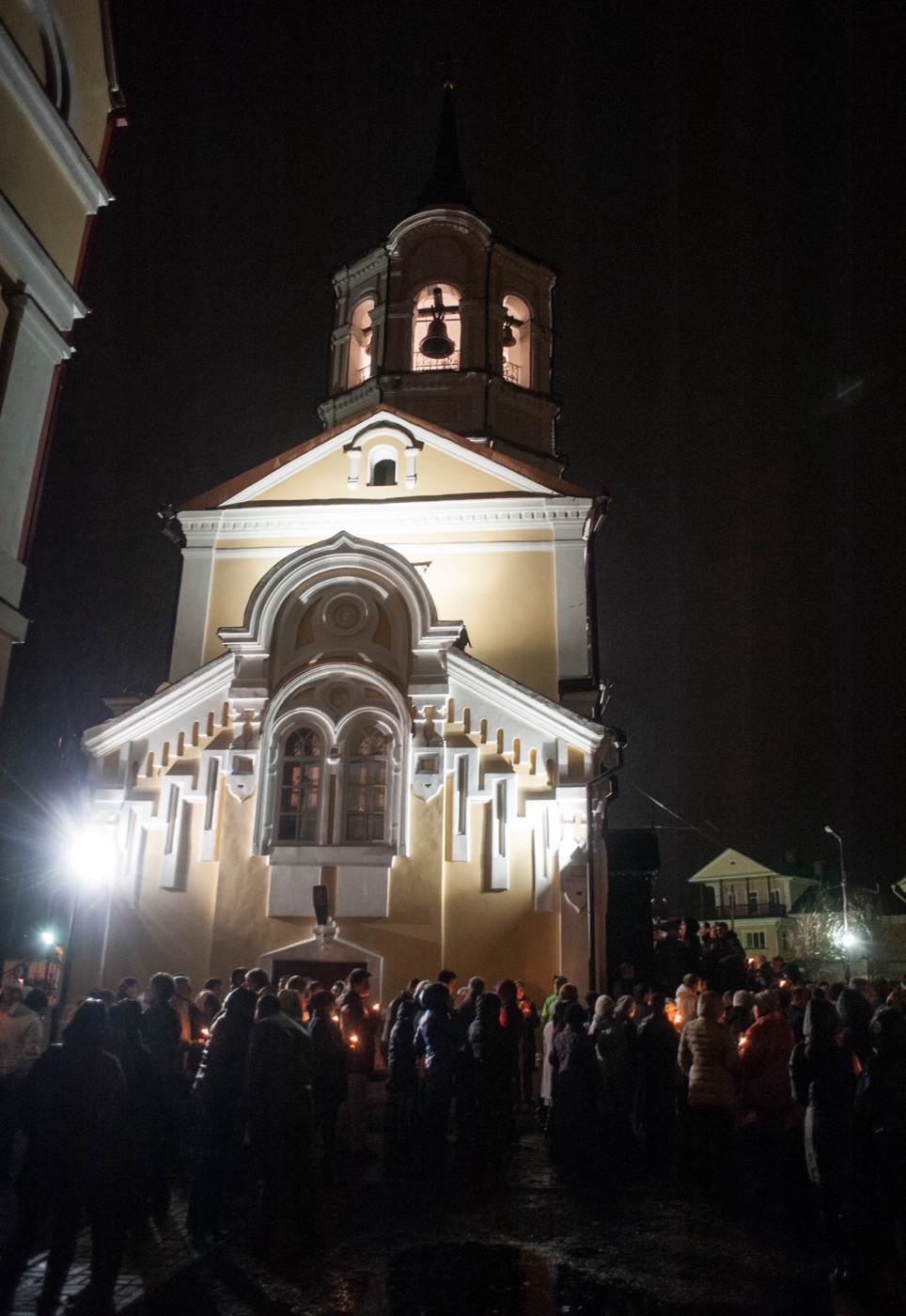 Храм ночью