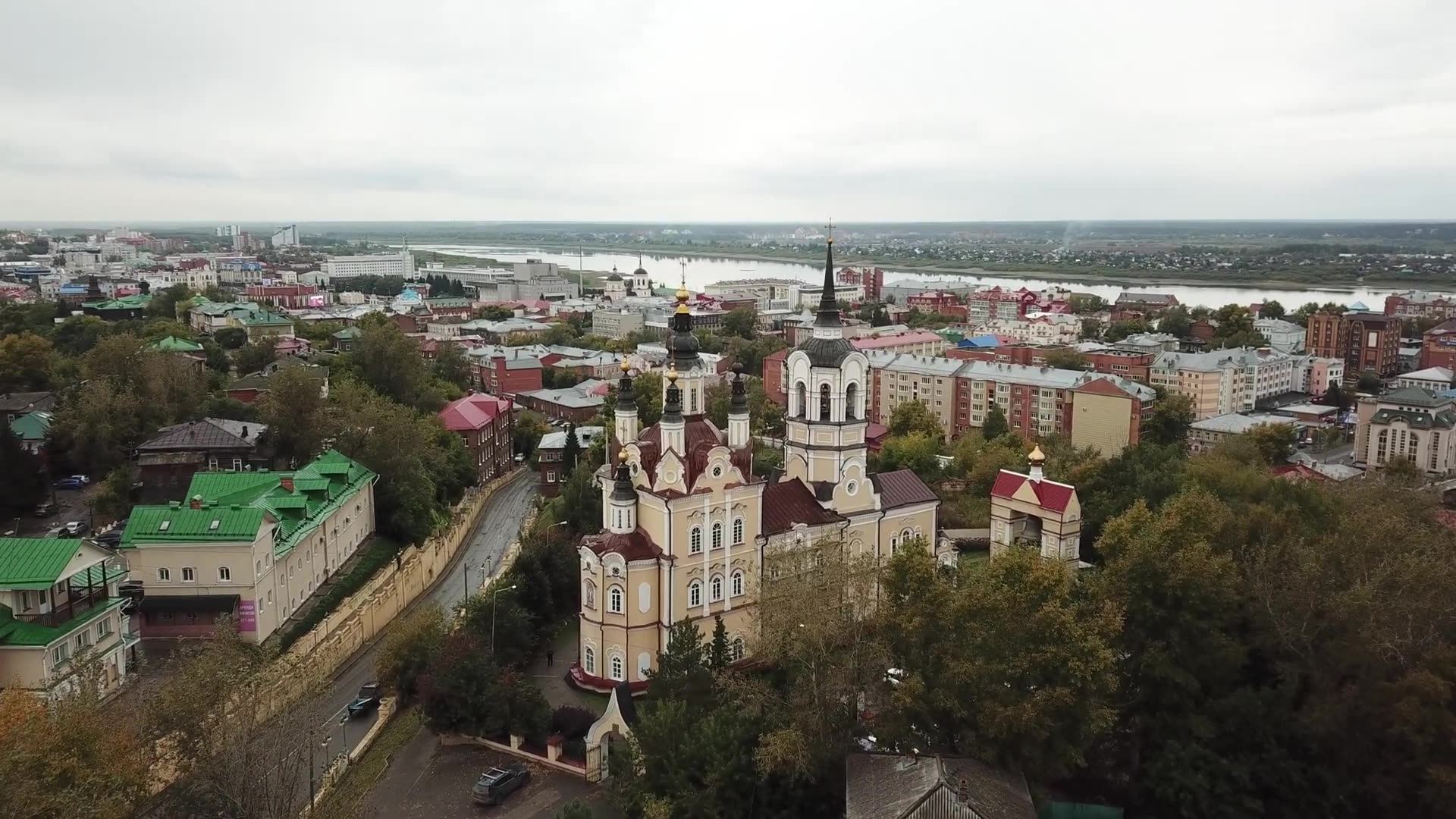 Воскресенская церковь в Томске, вид с высоты