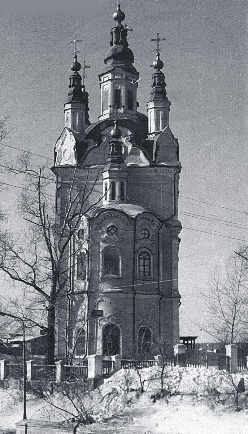 Воскресенская церковь зимой, 1970-е годы