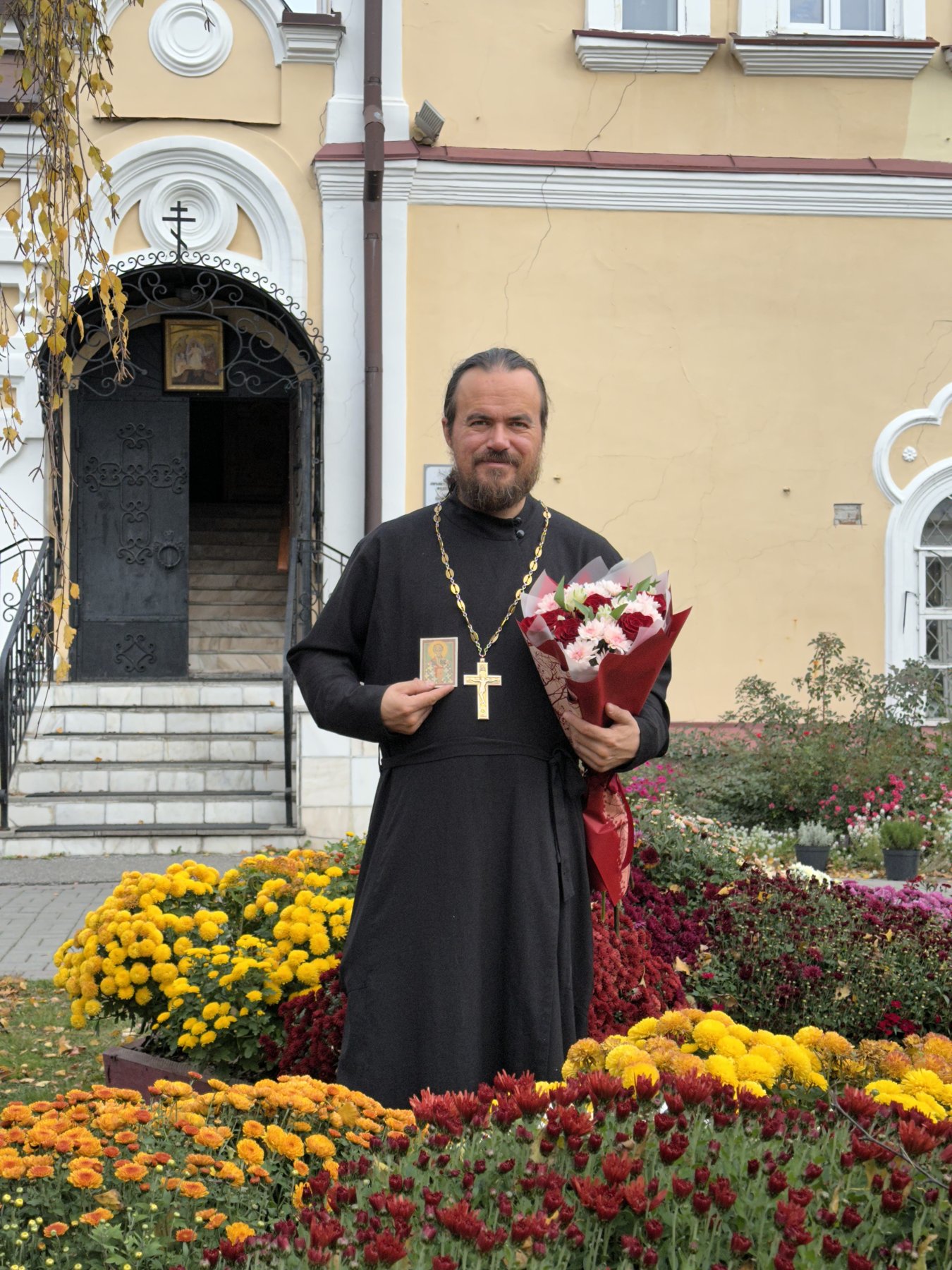 Поздравляем с именинами настоятеля нашего храма — иерея Дионисия Мелентьева