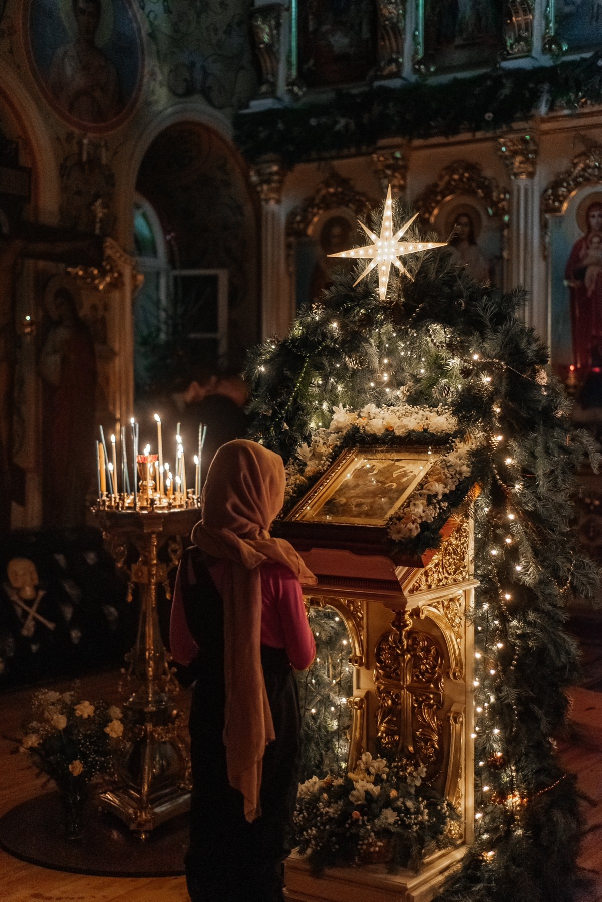 В праздник Сретения и день прощания с рождественским вертепом хочется освежить радость Рождества